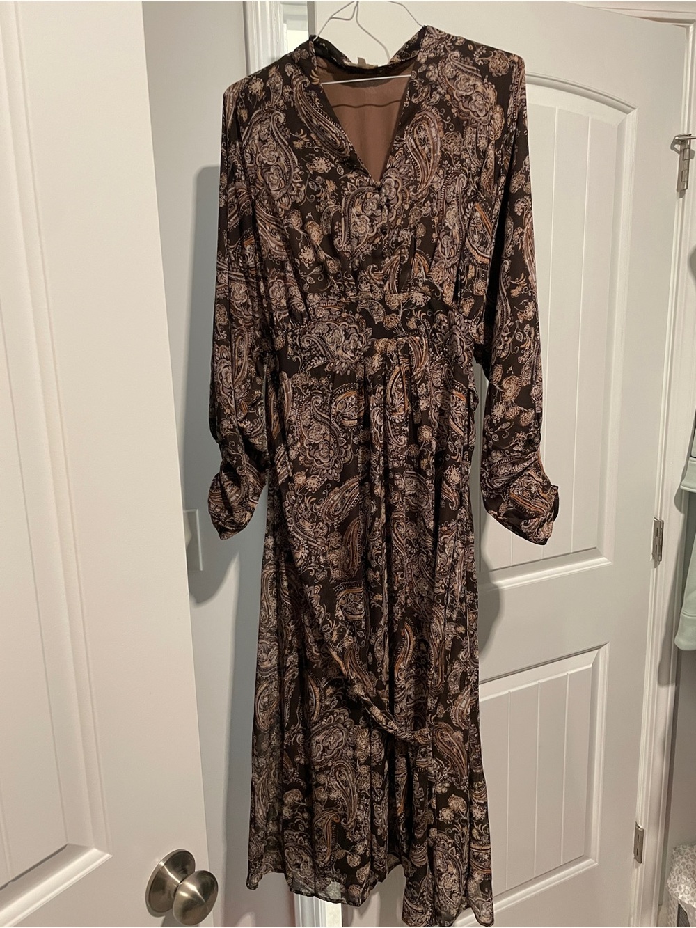 Long Sleeve Chaney Paisley Midi Dress in Brown